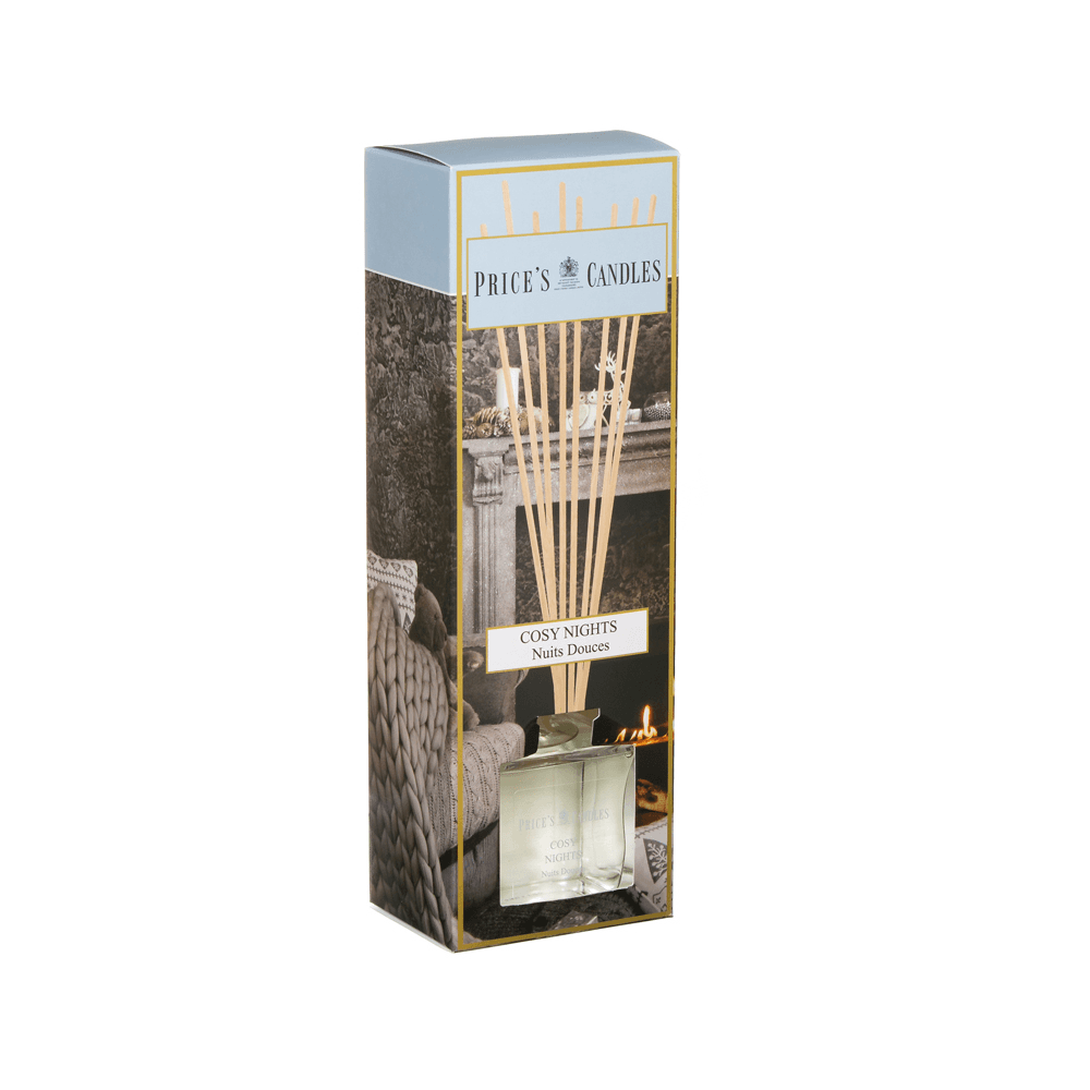 https://www.prices-candles.it/app/uploads/2021/07/CosyNights_ReedDiffuser_WEB.png